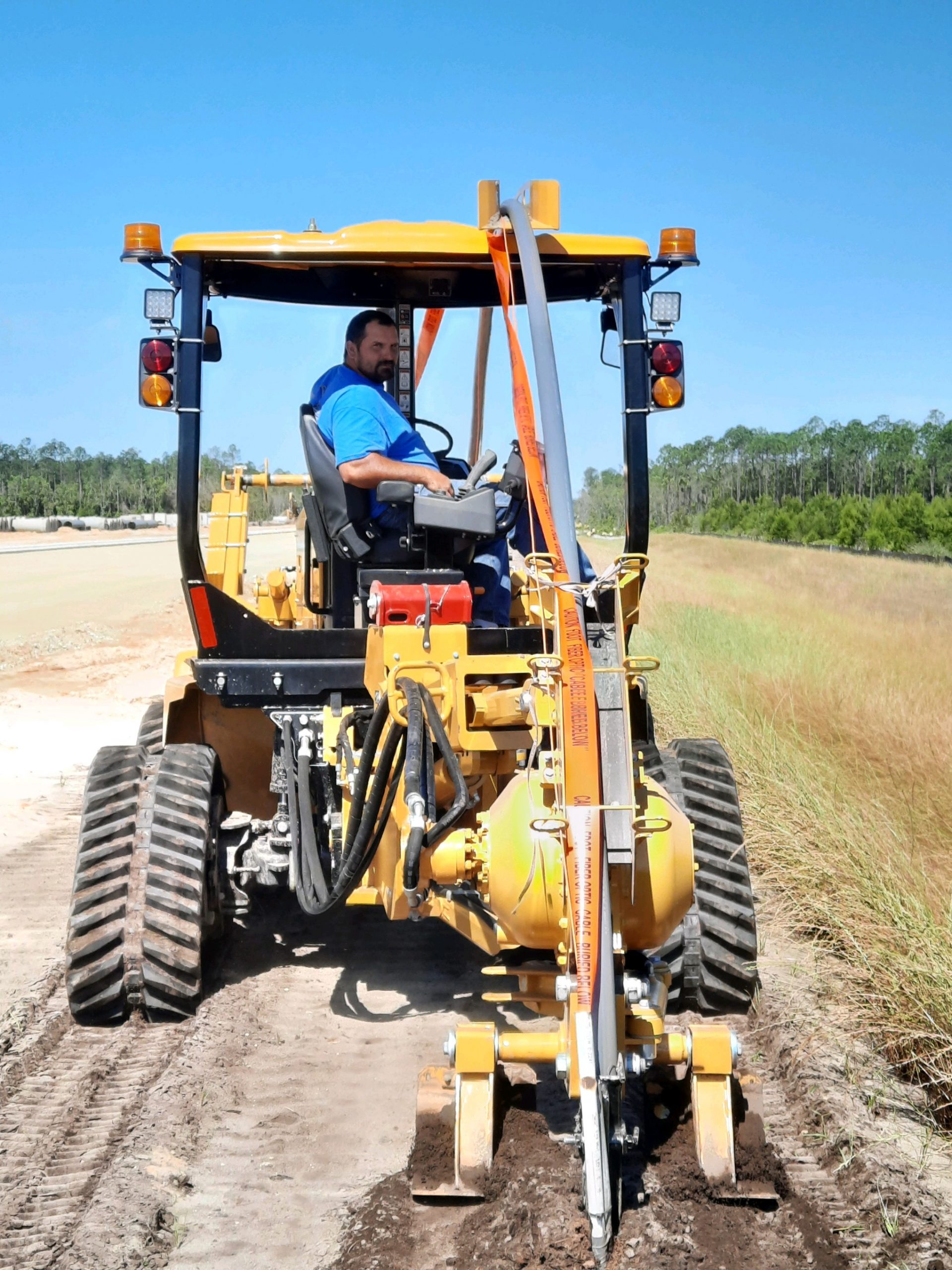Directional drilling equipment operating on a Southeast utility project